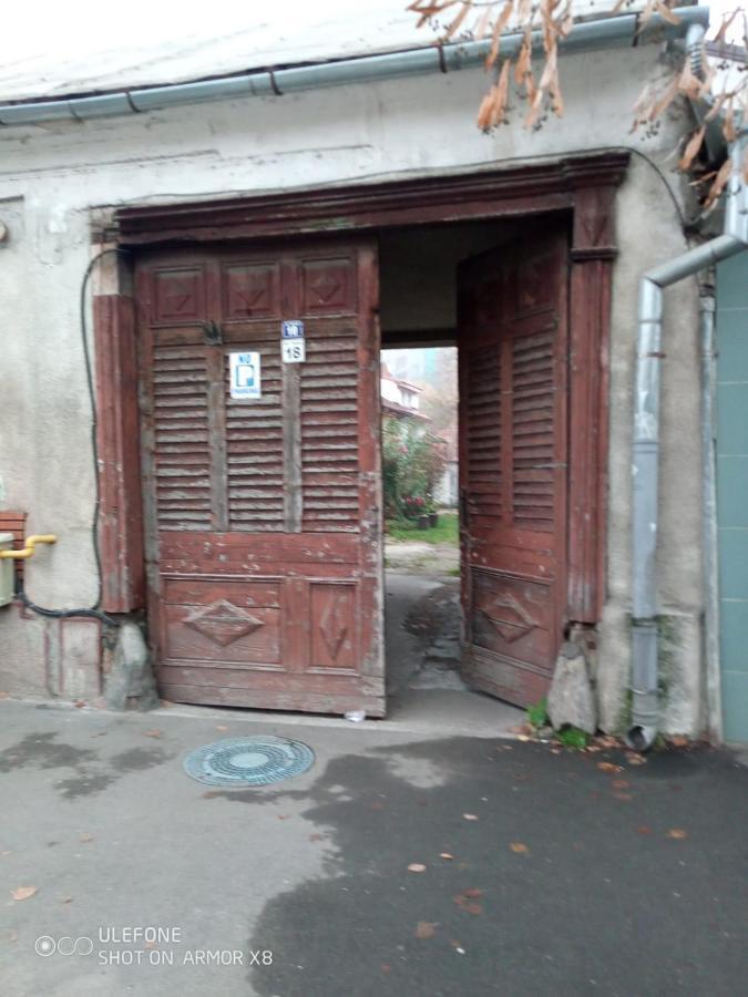 Apartament Cu Un Dormitor Spatios In Centrul Cluj-Napoca Exteriör bild